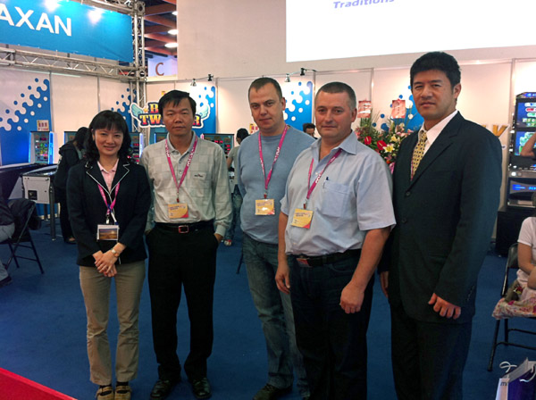 DLV's Chairman of the Board Michail Volokotkin and Technical Director Alexey Geseltin together with taiwanese partners
